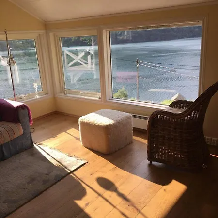 Near Langfoss * Markhus