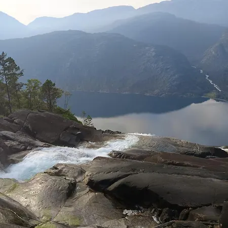 Apartment Near Langfoss